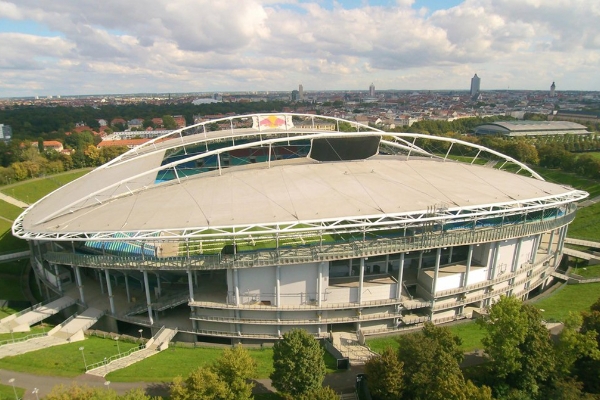 萊比錫紅牛的主場在哪里？