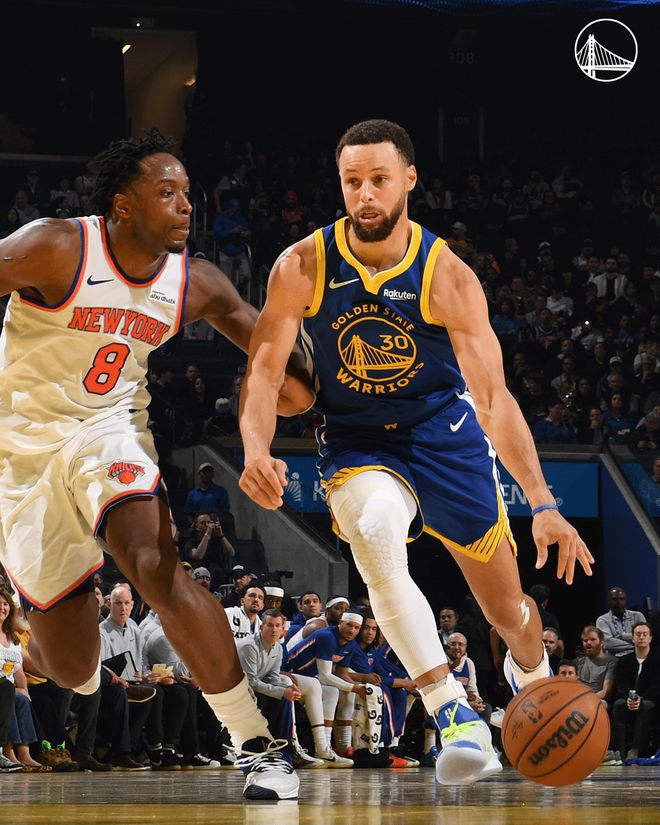 庫里27+7勇士擊敗尼克斯2連勝，巴特勒32+8唐斯17+20