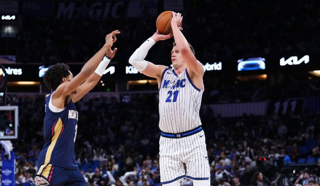 魔術(shù)3人20+獲勝！大瓦時隔386天復(fù)出8分 鵜鶘近11戰(zhàn)10敗